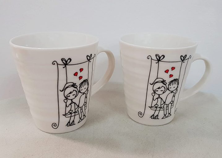 Becher mit LOVE Muster 2515