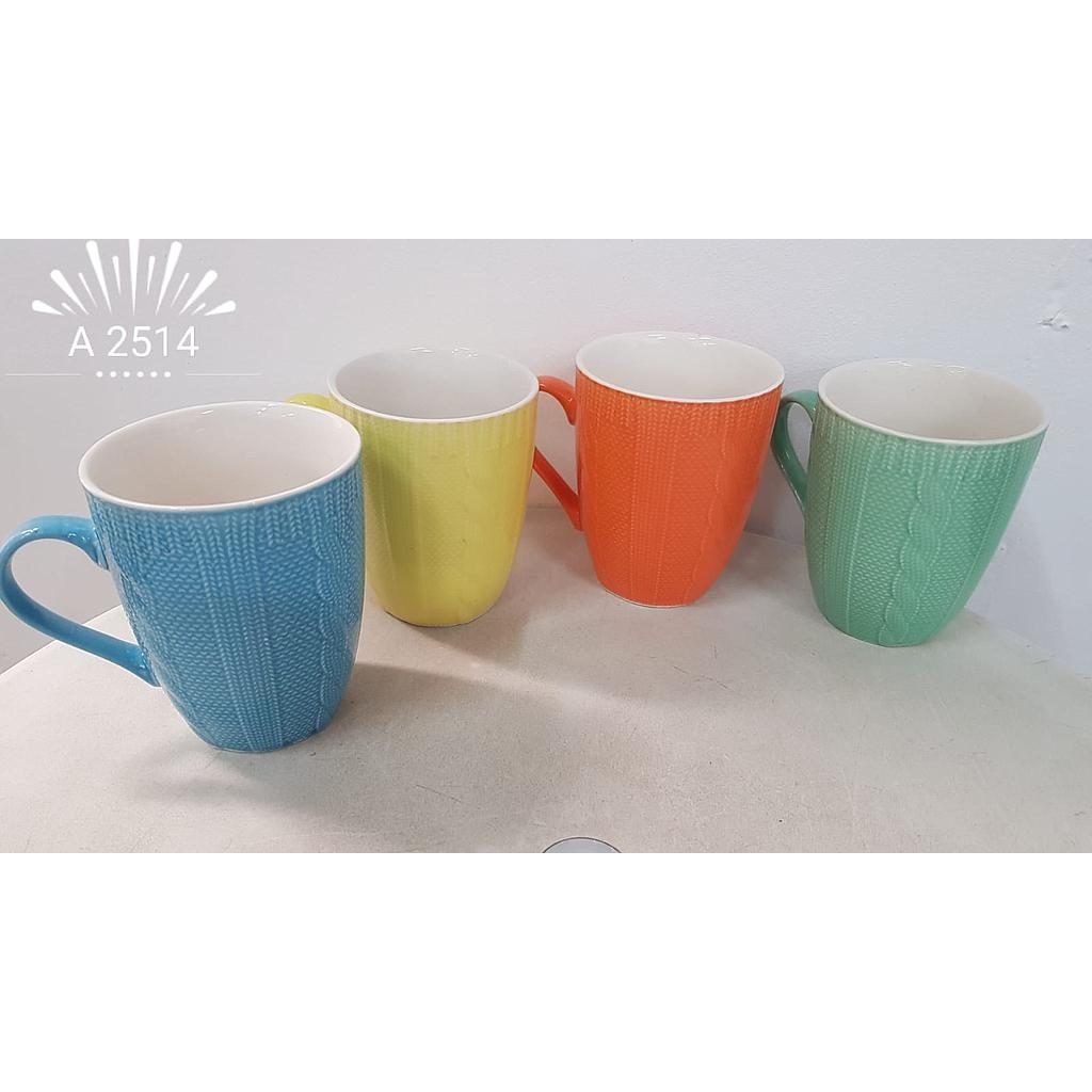 [40999] Porzellanbecher in Strickoptik 2514