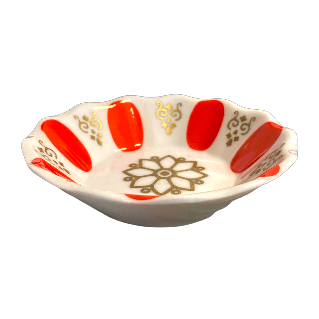 Teeuntertasse aus Kunststoff